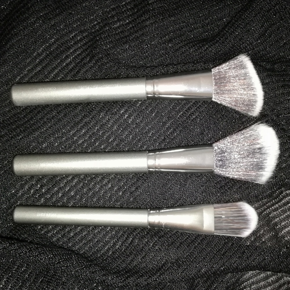 JLB 3 Contouring Brush Set